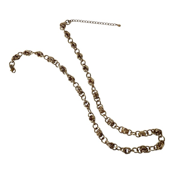 Etienne Aigner Necklace Gold Tone Chain Double Round Links Vintage EUC - Picture 9 of 11